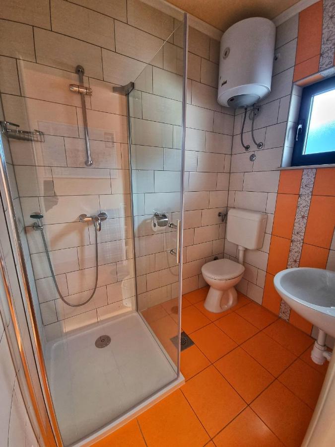 Apartments Luza Lastovo Екстериор снимка