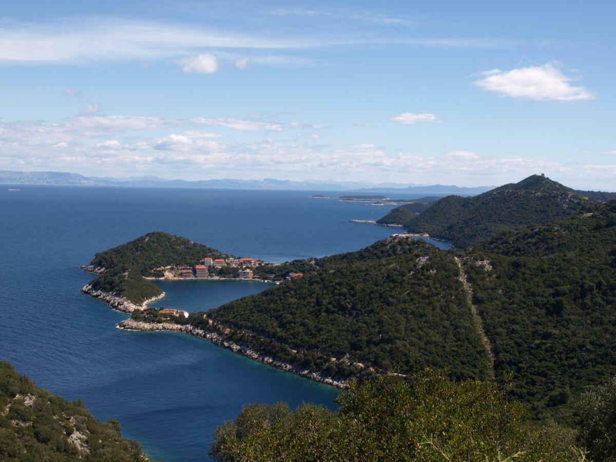 Apartments Luza Lastovo Екстериор снимка