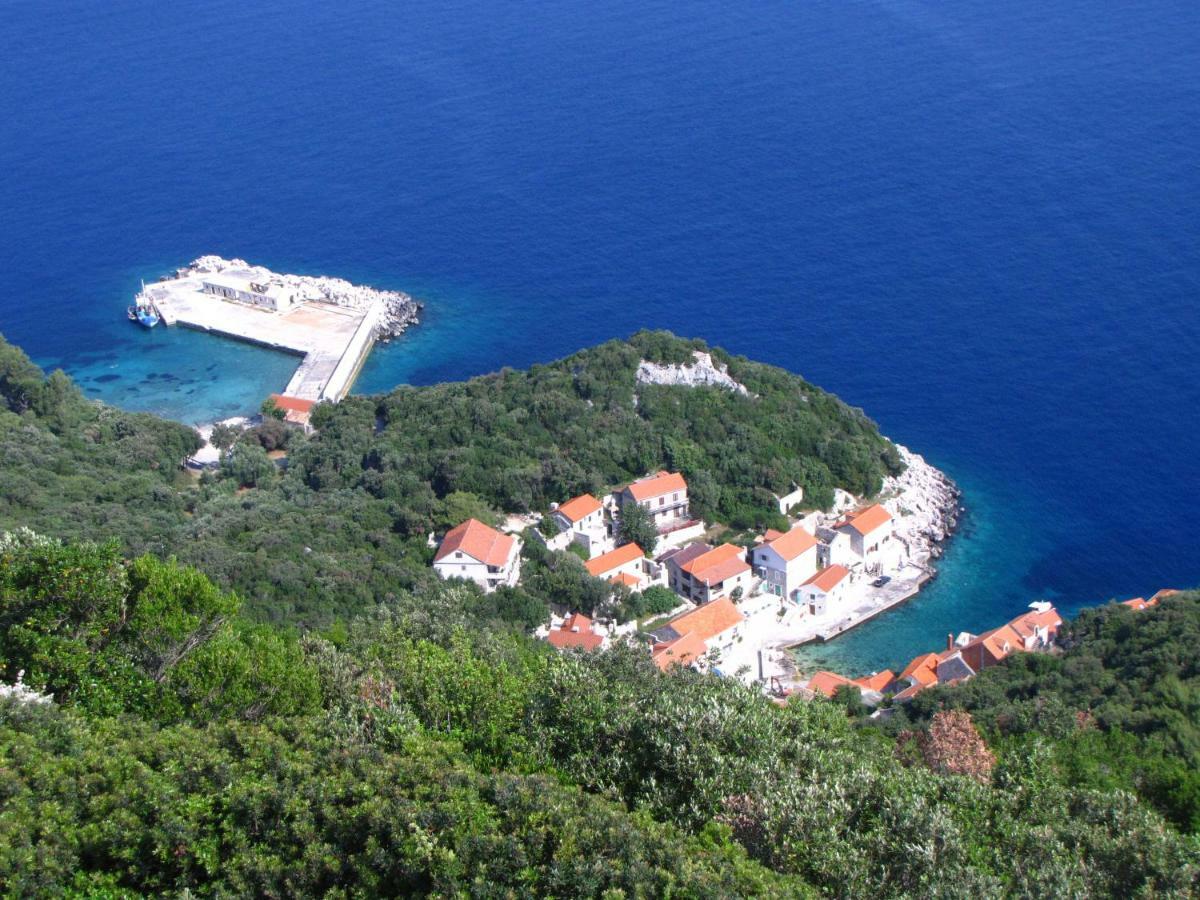 Apartments Luza Lastovo Екстериор снимка