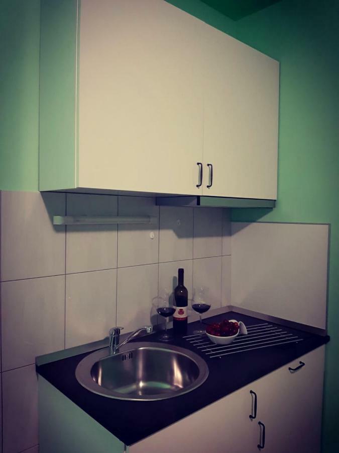 Apartments Luza Lastovo Екстериор снимка