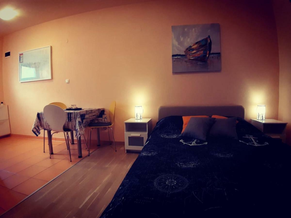 Apartments Luza Lastovo Екстериор снимка