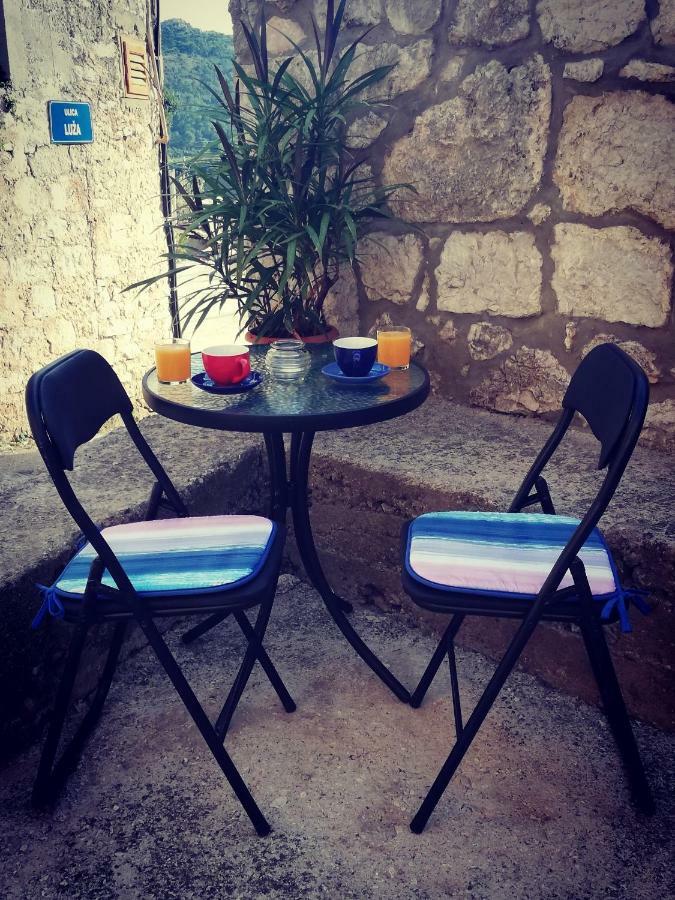 Apartments Luza Lastovo Екстериор снимка